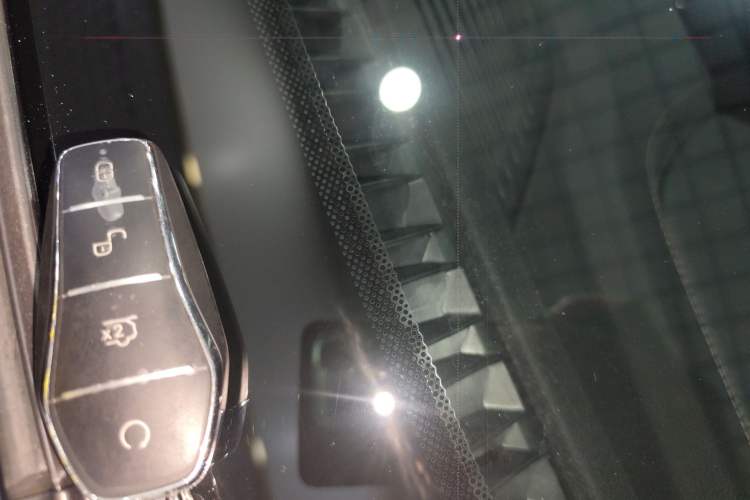 Used BYD Tang New Energy 2024 DM-i Glory Edition 112KM Prestige Model