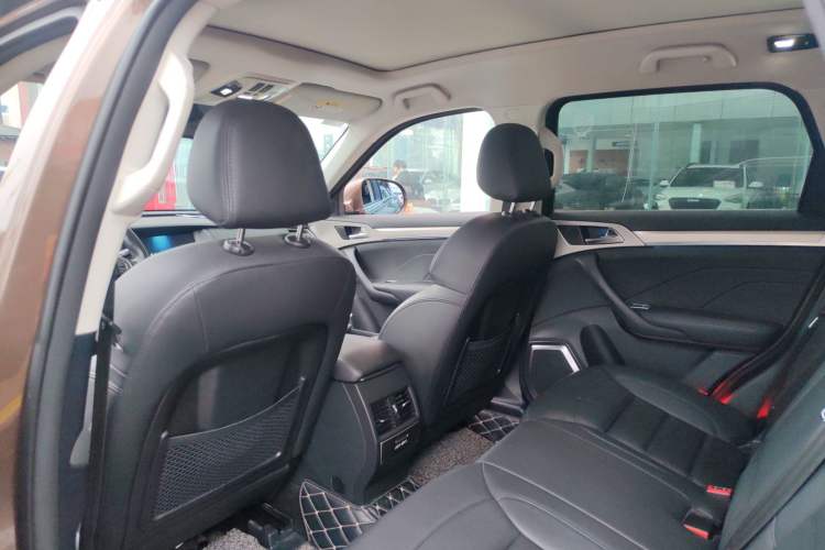 Used Haval H7 2016 Blue-Label H7 2.0T Automatic Luxury Model