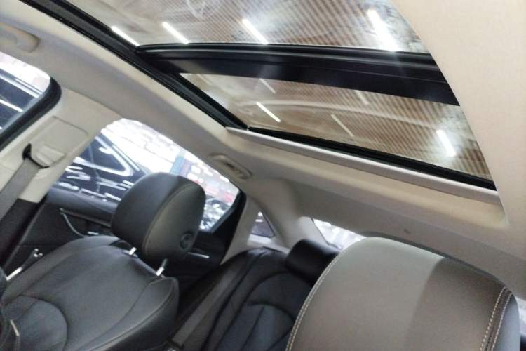 Used Buick LaCrosse 2021 652T Luxury Model
