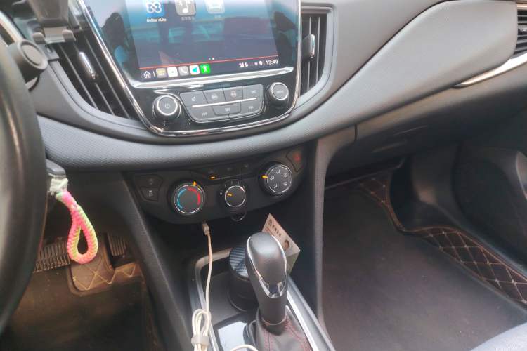 Used Chevrolet Monza 2020 Light Hybrid Redline 320T Dual-Clutch Thrilling Edition