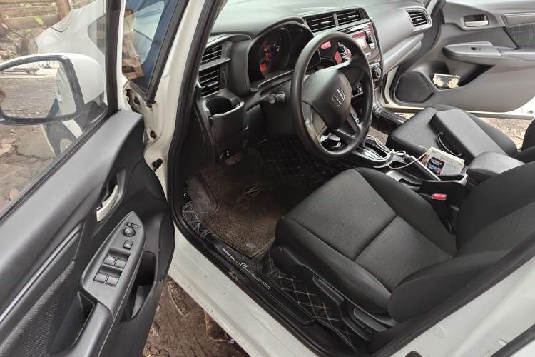 Used Honda Fit 2016 1.5L LX CVT Comfort Model