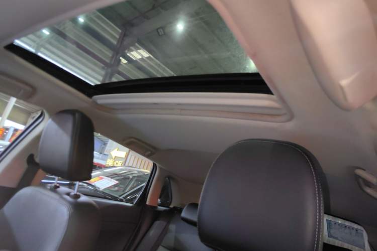 Used Mitsubishi ASX 2018 2.0L CVT Two-Wheel Drive Deluxe Edition
