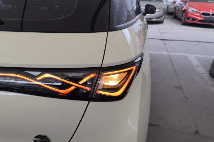 Used BYD Dolphin 2023 420 km Fashion Edition
