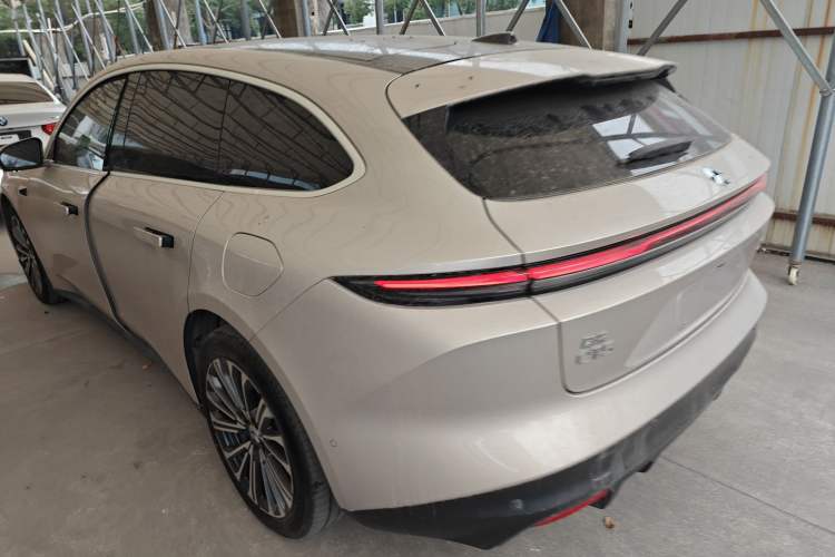 Used Nio ET5T 2023 75 kWh Touring