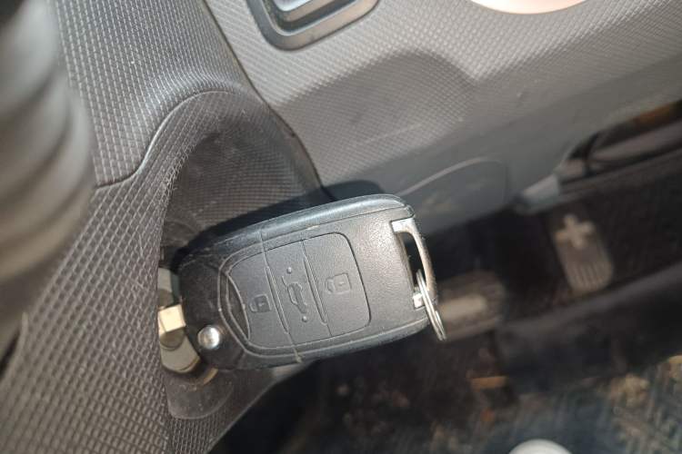 Used Wuling Hongguang MINIEV 2021 Macaron Premium Model – Lithium-NMC
