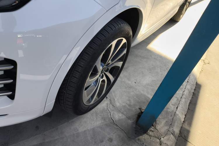 Used Land Rover Discovery Sport 2024 Performance Tech Edition