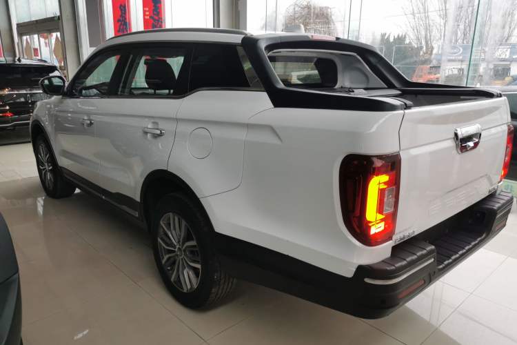 Used Farizon FX 2021 1.8T Smart Connect 5-Seater