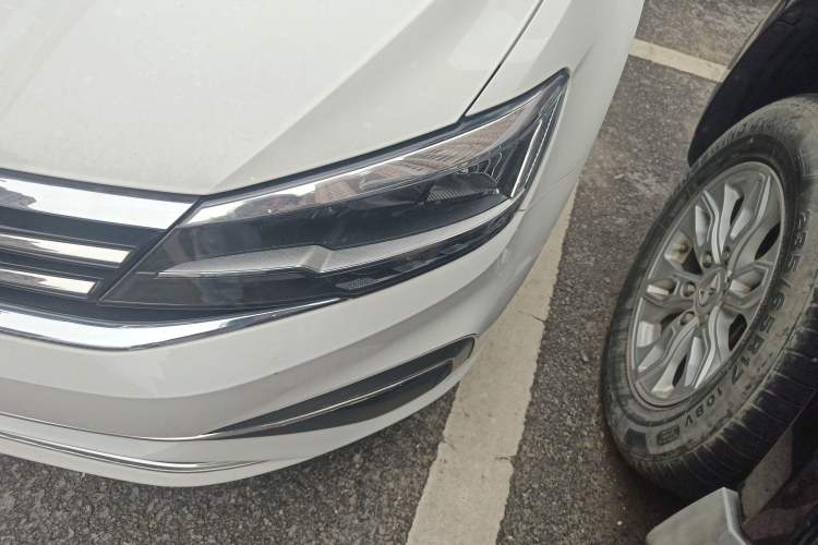 Used Volkswagen Lamando 2019 230TSI DSG Fashion Edition China V Standard