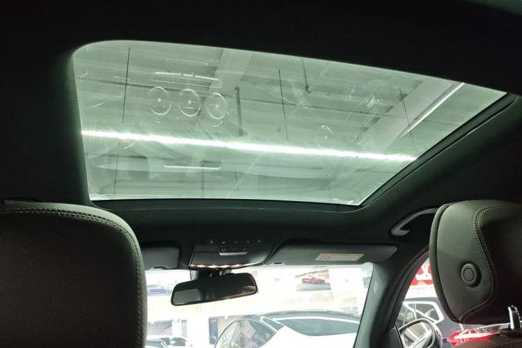 Used Mercedes-Benz GLC 2018 Facelifted GLC 260 4MATIC Dynamic Edition
