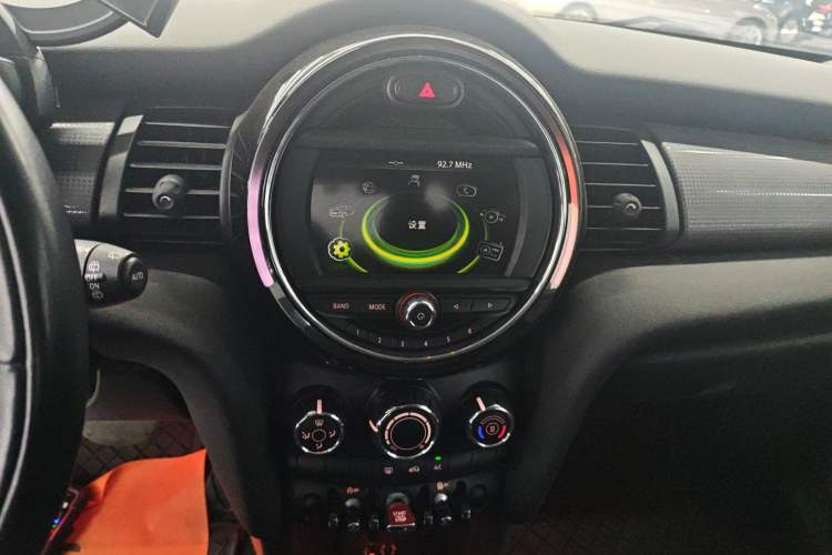 Used  MINI 2014 1.5T COOPER Fun
