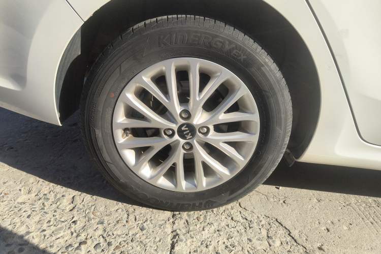 Used Kia K2 2017 Sedan 1.4L Automatic GLS
