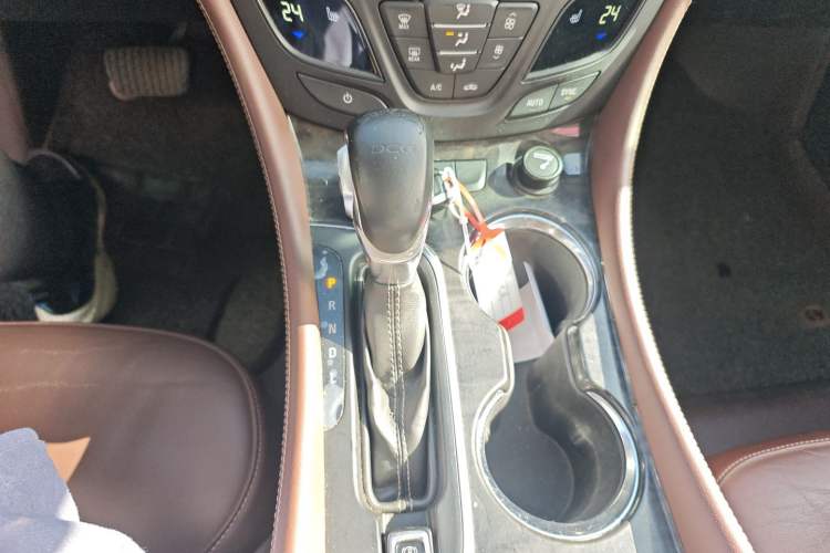 Used Buick Envision 2016 20T Two-Wheel-Drive Elite Model
