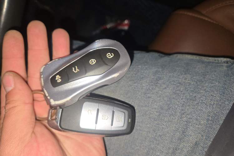 TDK.VehicleDetails.img