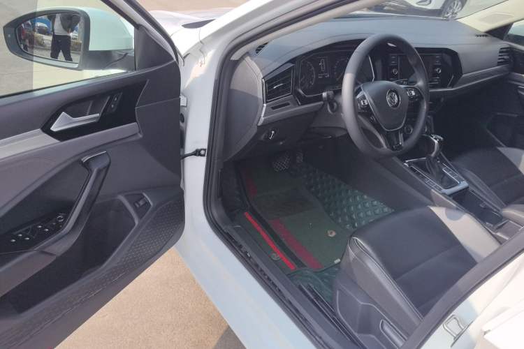 Used Volkswagen Sagitar 2019 200TSI DSG Comfort Version China VI Standard
