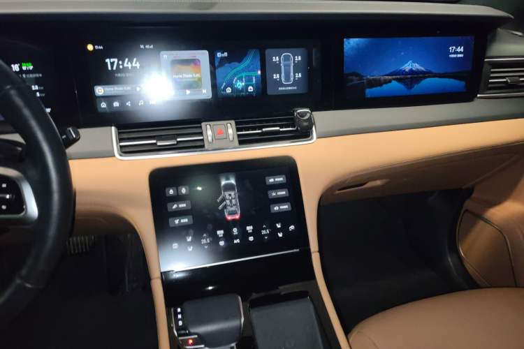 Used Li Auto ONE 2021 Extended-Range 6-Seater Version
