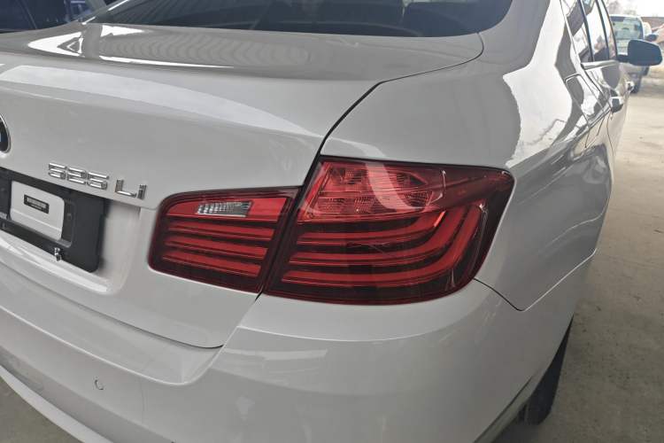 Used BMW 5 Series 2014 525Li Leading Model