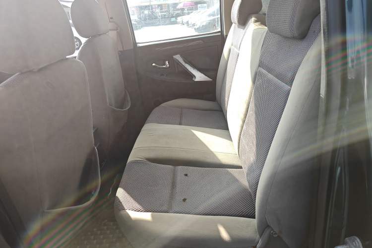 Used JDMC T5 2014 2.8T Two-Wheel-Drive Elite Version Standard Wheelbase JE493ZLQ4CB
