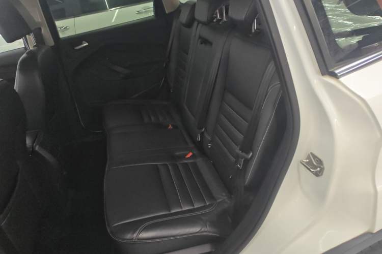 Used Ford Kuga 2015 2.0L GTDi Four-Wheel Drive Prestige Model