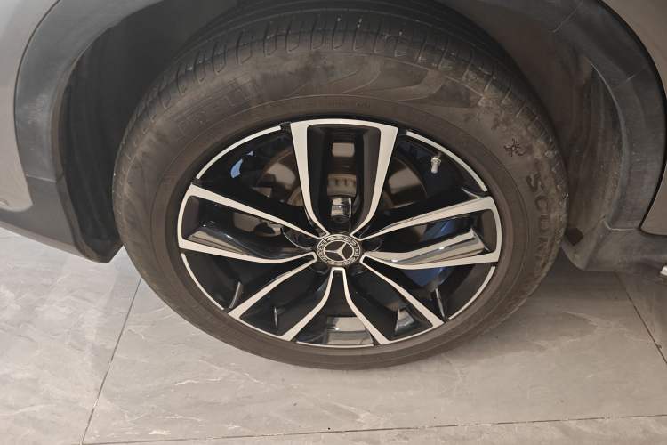 Used Mercedes-Benz GLC 2020 GLC 300 L 4MATIC Dynamic Edition
