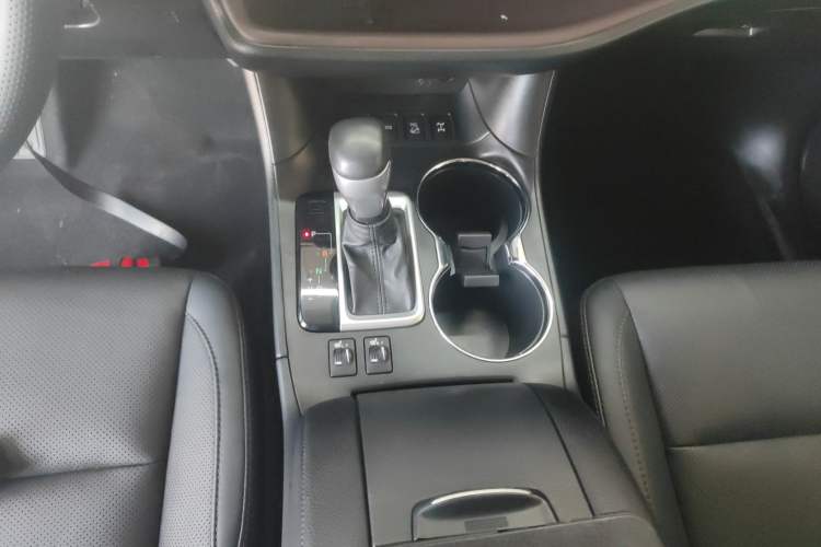 Used Toyota Highlander 2021 2.0T Four-Wheel Drive Luxury Edition 7 Seats
