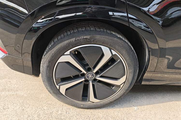 Used BYD Song L EV 2025 Intelligent Driving Version 662 km LiDAR Excellence Edition