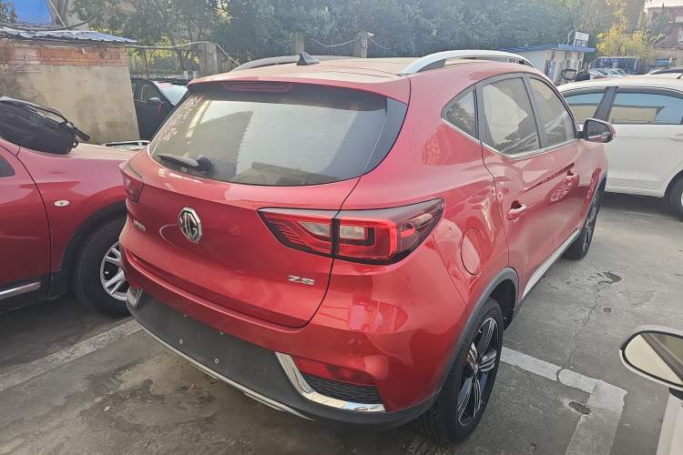 Used MG ZS 2020 Global Bestseller with 1.5L Engine Manual Transmission and a Massive 65-Inch Panoramic Sunroof Version
