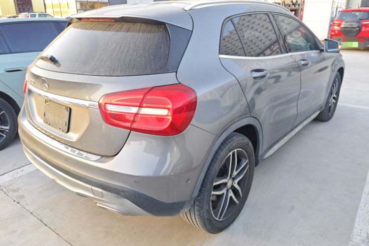 Used Mercedes-Benz GLA 2015 GLA 200 Fashion Model