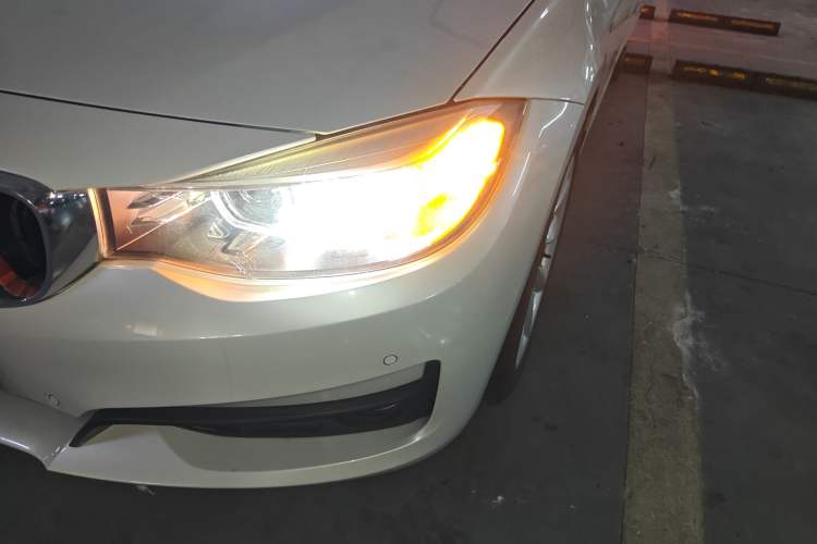 Used BMW 3 Series GT 2018 320i Sport Edition
