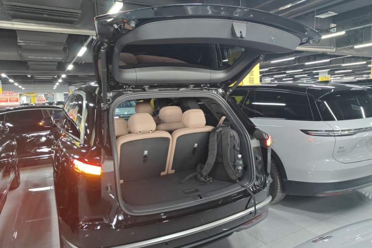 Used ONVO Luxeed L90 