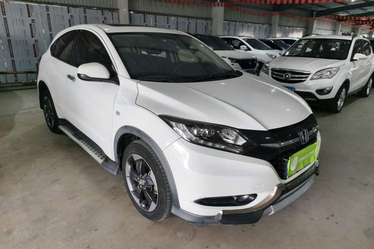 Used Honda Vezel 2017 1.8L CVT Front-Wheel Drive Pioneer Edition