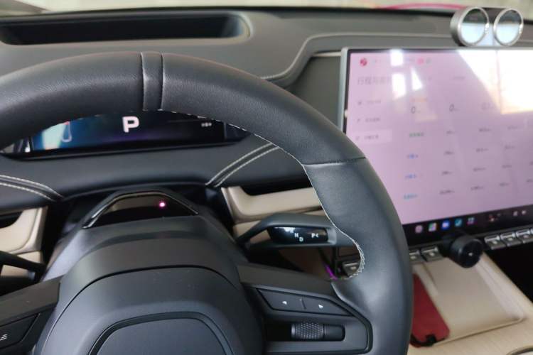 Used  SU7 2024 Four-Wheel Drive Ultra-Long Range Advanced Intelligent Driving Max Edition