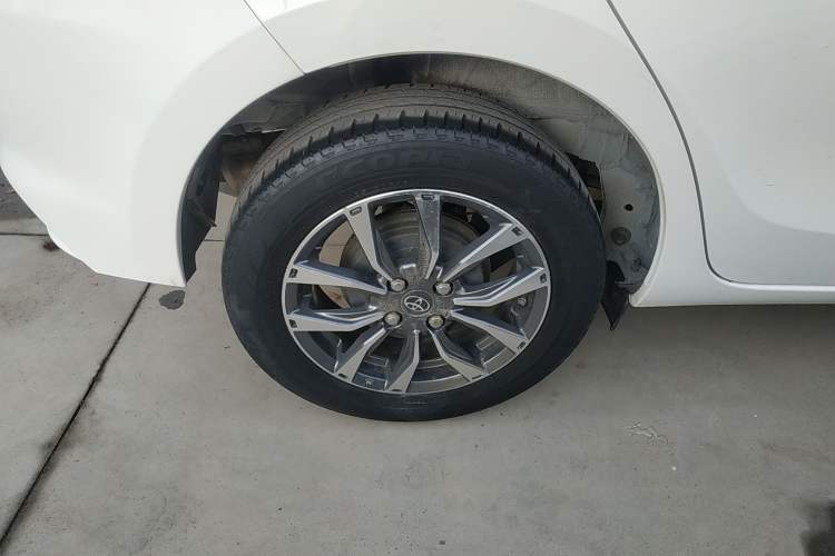 Used Toyota YARiS L 2021 1.5L CVT Leading Edition
