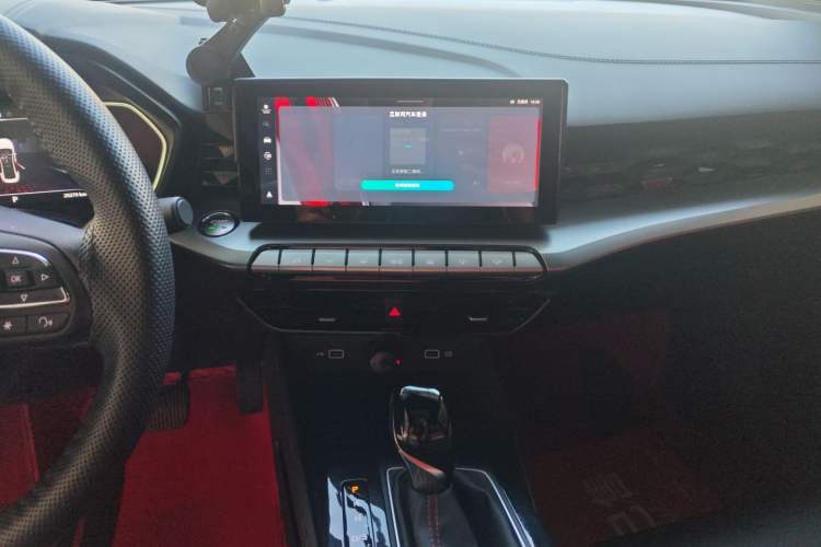 Used MG 5 2023 180 DVVT CVT Luxury Edition
