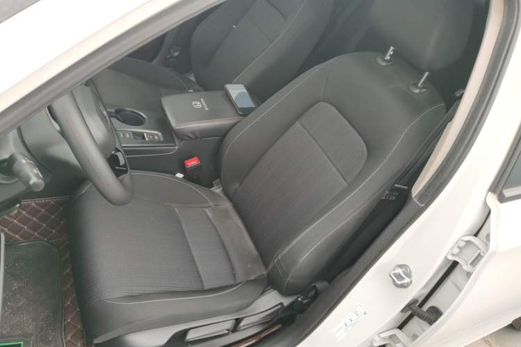 Used Honda Civic 2023 240TURBO CVT Dynamic · Center Stage Special Edition
