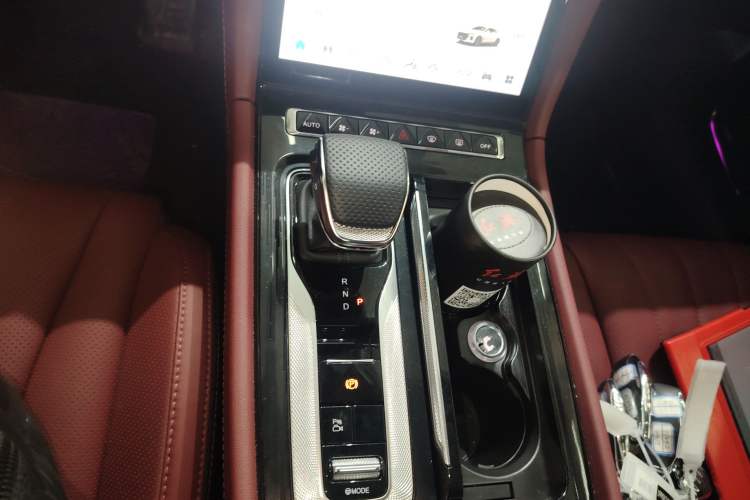 Used Hongqi H5 PHEV 2025 170 Super Hybrid Version
