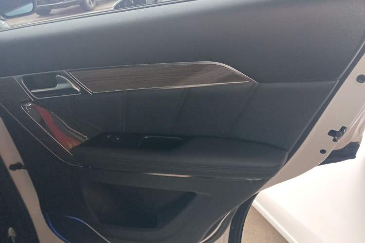 Used Haval H6 Coupe 2015 Blue Label 2.0T Automatic Two-Wheel Drive Elite Model
