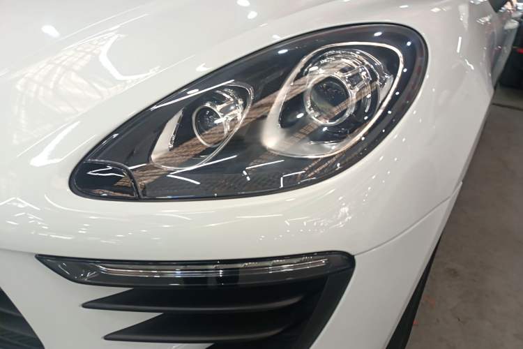 Used Porsche Macan 2016 Macan 2.0T
