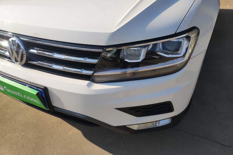 Used Volkswagen Tiguan L 2017 330TSI Automatic Two-Wheel Drive Luxury Edition
