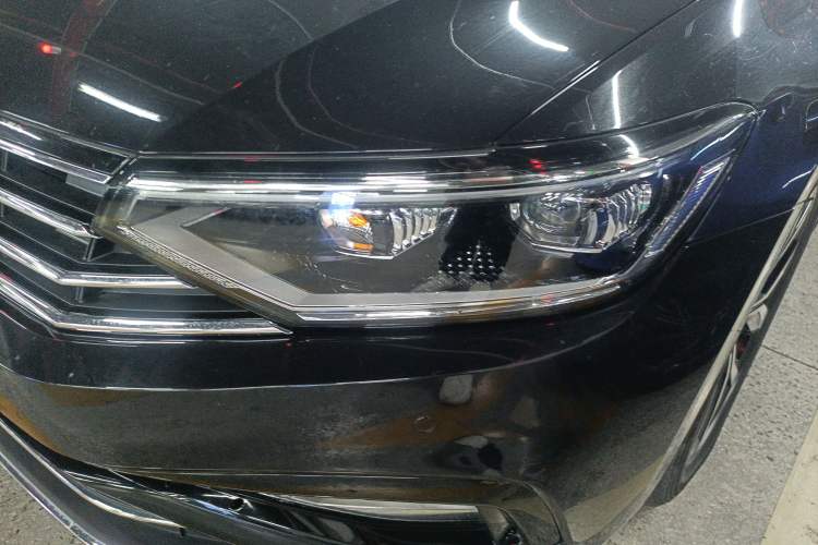 Used Volkswagen Magotan 2020 330TSI DSG Leading Model
