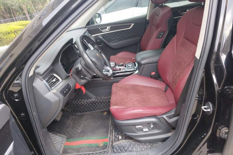 Used Hongqi HS7 2022 2.0T DCT Two-Wheel Drive Smart Connect Flagship Edition 7 Seats
