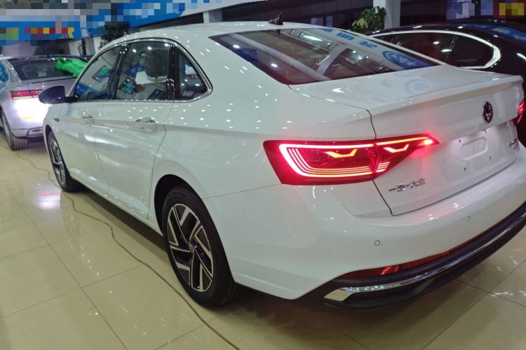 Used Volkswagen Sagitar 2025 Revised Version Three 300TSI DSG Excellence Edition