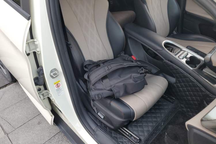 Used BYD Dolphin 2023 420 km Fashion Edition