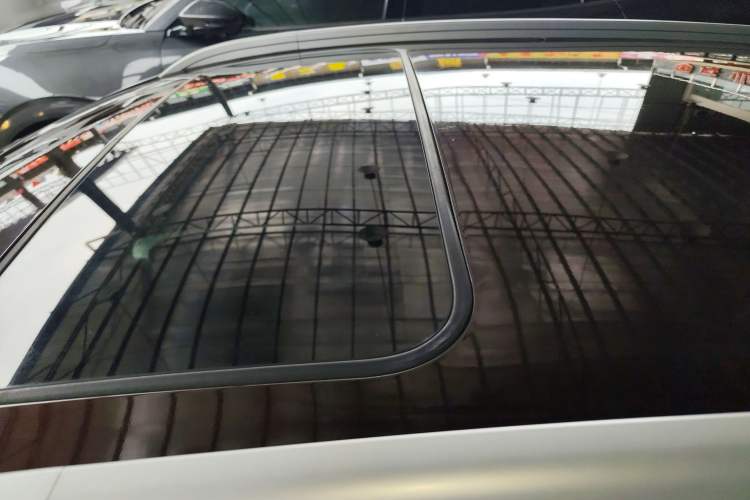 Used Geely Auto Emgrand 2016 Hatchback RS 1.5L CVT Upward Edition
