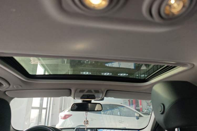 Used BMW 3 Series 2016 320Li Ambition Model
