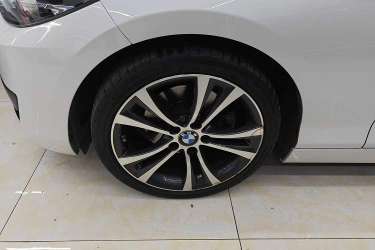Used BMW 2 Series 2019 225i Convertible Coupe Sports Design Package
