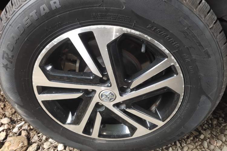 Used Venucia T70 2018 1.6L Manual Enjoyment Edition
