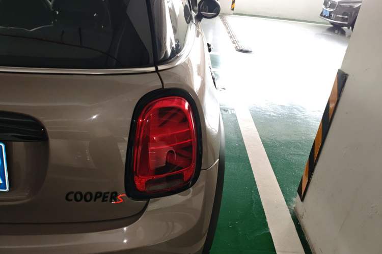 Used  MINI 2022 2.0T COOPER S Racing Driver
