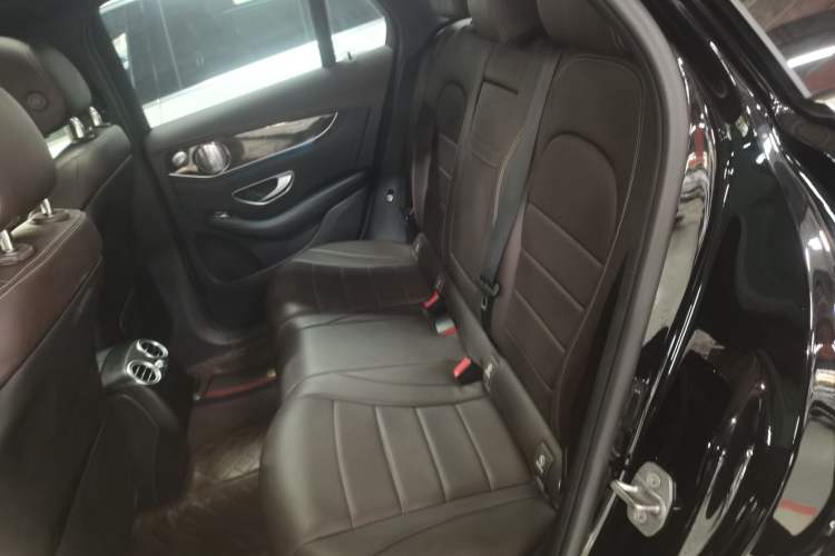 Used Mercedes-Benz GLC 2018 GLC 260 4MATIC Dynamic Edition
