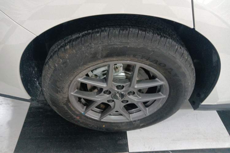 Used BYD Seal 06 New Energy 2025 DM-i Smart Drive 80KM Luxury Model
