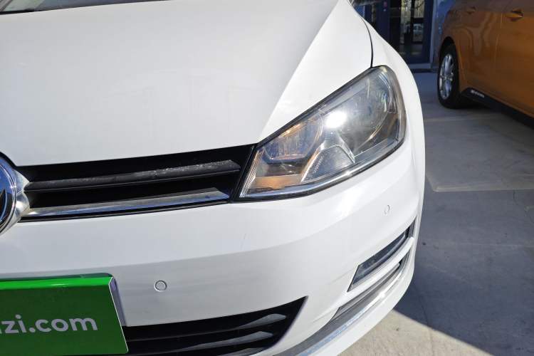 Used Volkswagen Golf 2017 230TSI Automatic Comfort Edition – Celebrating Milestone of One Million Units
